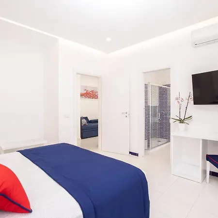 Yourhome - Blu Oltre * Σορέντο