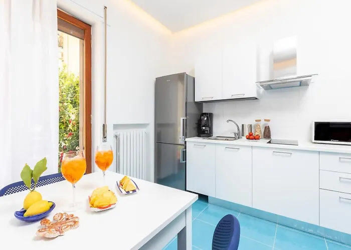 Yourhome - Blu Oltre *